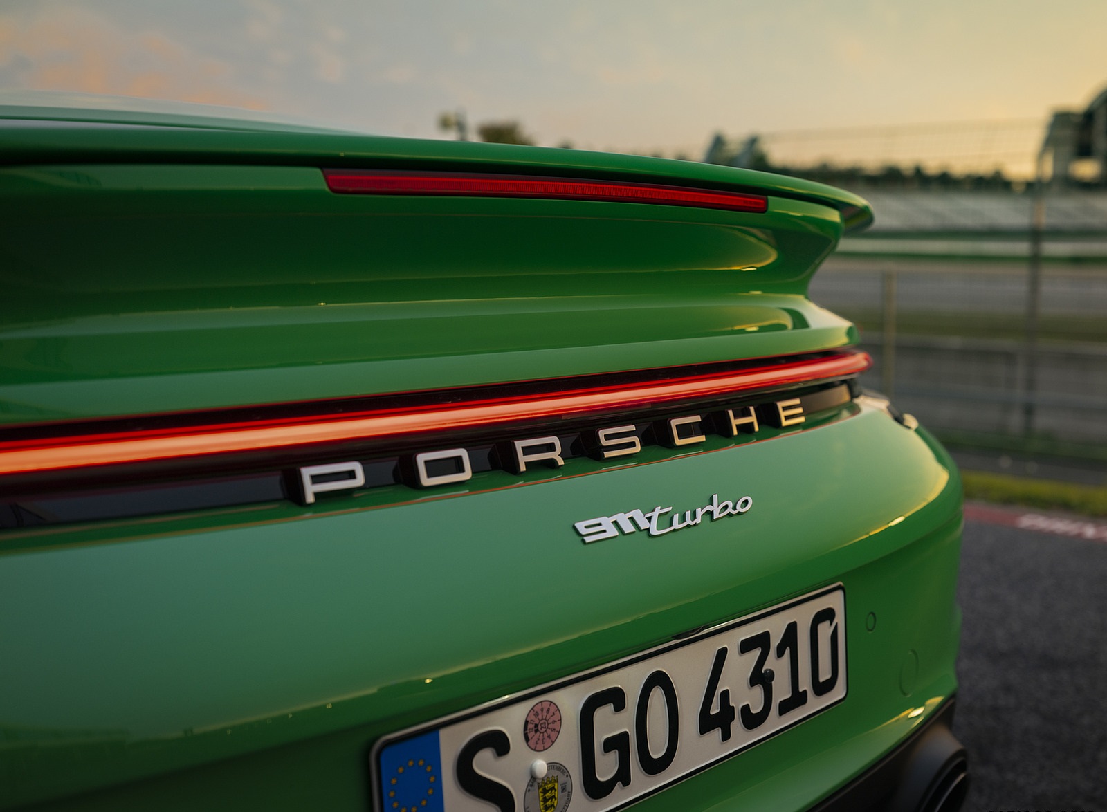 2021 Porsche 911 Turbo Cabrio (Color: Python Green) Badge Wallpapers #46 of 49