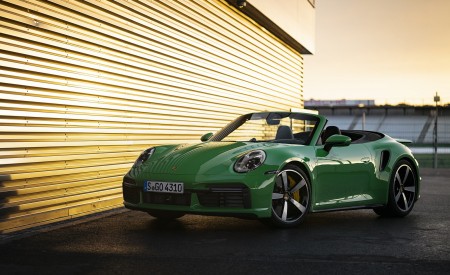 2021 Porsche 911 Turbo Cabrio (Color: Python Green) Front Three-Quarter Wallpapers 450x275 (34)
