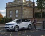 2021 Range Rover Evoque P300e PHEV Front Three-Quarter Wallpapers 150x120