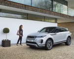 2021 Range Rover Evoque P300e PHEV Front Three-Quarter Wallpapers 150x120