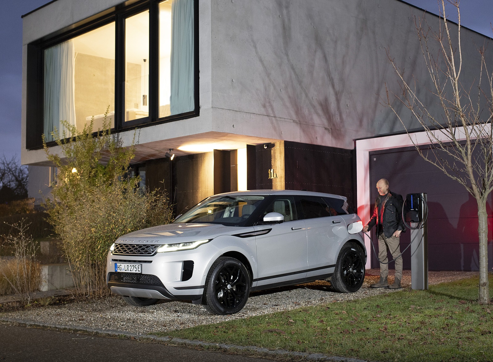 2021 Range Rover Evoque PHEV Front Three-Quarter Wallpapers  #20 of 55