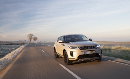2021 Range Rover Evoque PHEV Front Wallpapers  450x275 (4)
