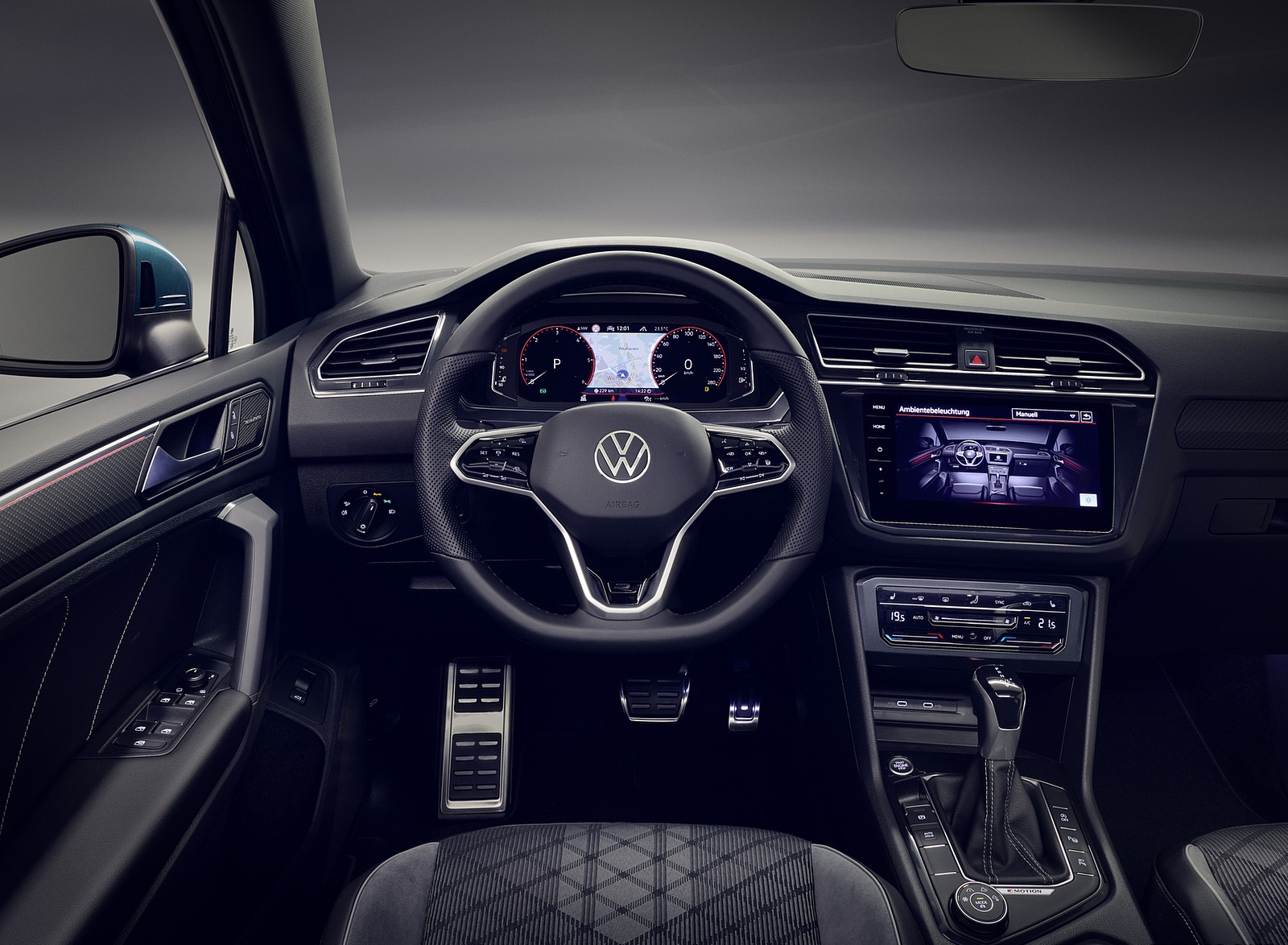 2021 Volkswagen Tiguan Interior Cockpit Wallpapers #45 of 49