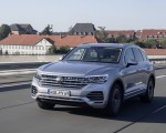 2021 Volkswagen Touareg eHybrid Front Three-Quarter Wallpapers 150x120