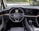 2021 Volkswagen Touareg eHybrid Interior Cockpit Wallpapers 150x120 (29)