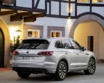 2021 Volkswagen Touareg eHybrid Rear Three-Quarter Wallpapers 150x120 (24)