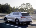 2021 Volkswagen Touareg eHybrid Rear Three-Quarter Wallpapers 150x120 (6)