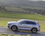 2021 Volkswagen Touareg eHybrid Side Wallpapers 150x120 (8)