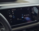 2022 Volkswagen Taos Central Console Wallpapers 150x120 (24)