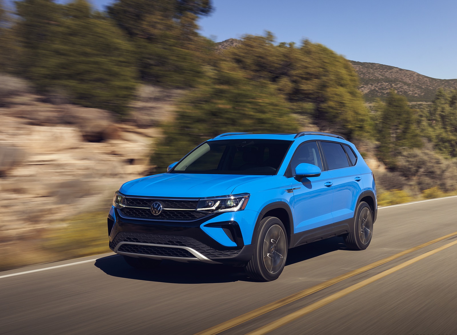 2022 Volkswagen Taos Front Three-Quarter Wallpapers (1). Download Wallpaper