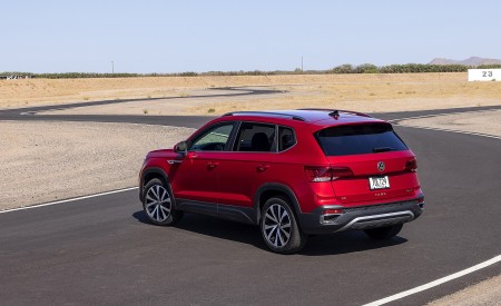 2022 Volkswagen Taos Rear Three-Quarter Wallpapers 450x275 (42)