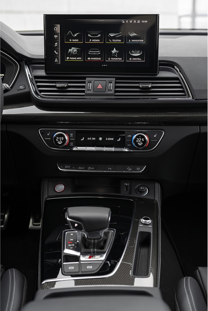 2021 Audi SQ5 Sportback TDI Central Console Wallpapers  #25 of 58