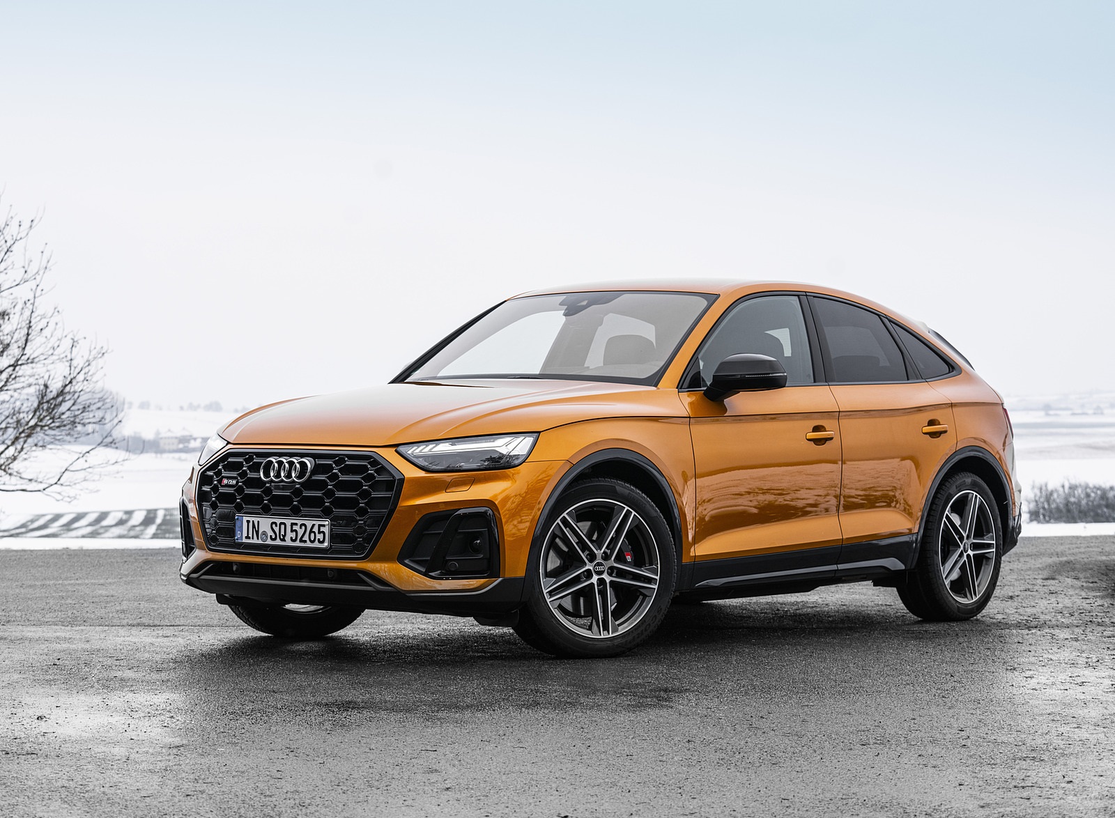 2021 Audi SQ5 Sportback TDI (Color: Dragon Orange) Front Three-Quarter Wallpapers (5)