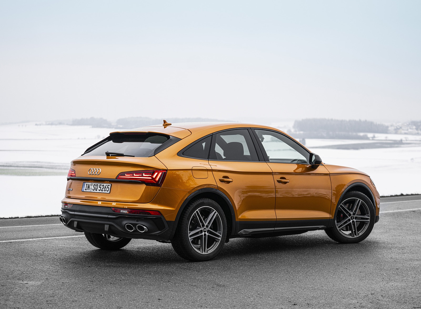 2021 Audi SQ5 Sportback TDI (Color: Dragon Orange) Rear Three-Quarter Wallpapers #7 of 58