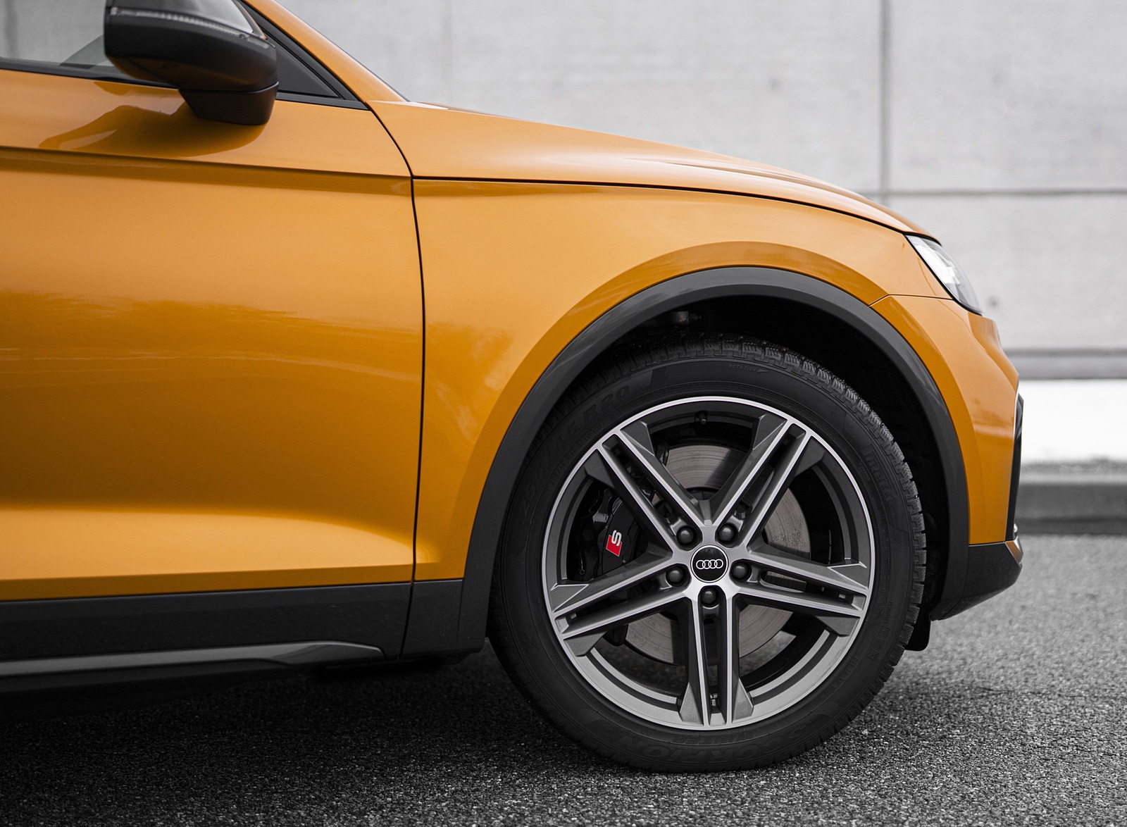 2021 Audi SQ5 Sportback TDI (Color: Dragon Orange) Wheel Wallpapers #21 of 58
