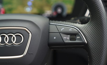 2021 Audi SQ5 TDI (UK-Spec) Interior Steering Wheel Wallpapers 450x275 (75)