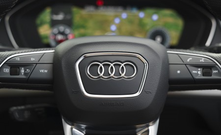 2021 Audi SQ5 TDI (UK-Spec) Interior Steering Wheel Wallpapers 450x275 (73)