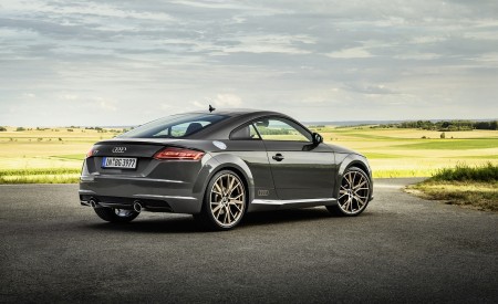 2021 Audi TT Coupe Bronze Selection (Color: Chronos Grey) Rear Three-Quarter Wallpapers 450x275 (10)