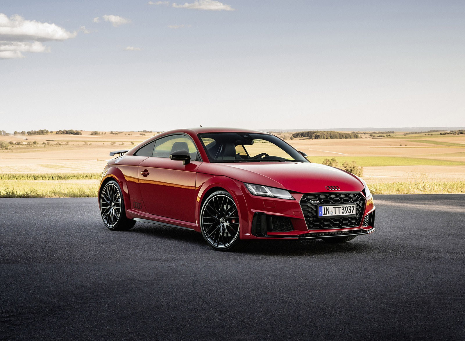2021 Audi TTS Coupe Competition Plus (Color: Tango Red) Front Three-Quarter Wallpapers (5)