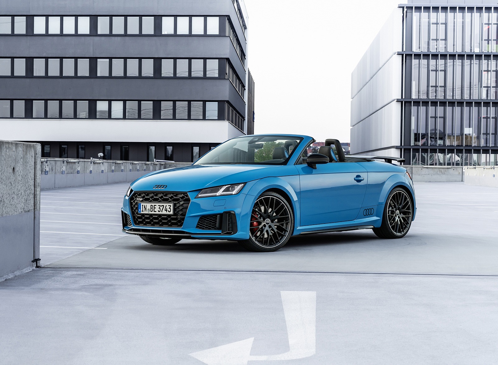 2021 Audi TTS Roadster Competition Plus (Color: Turbo Blue) Front Three-Quarter Wallpapers #10 of 10