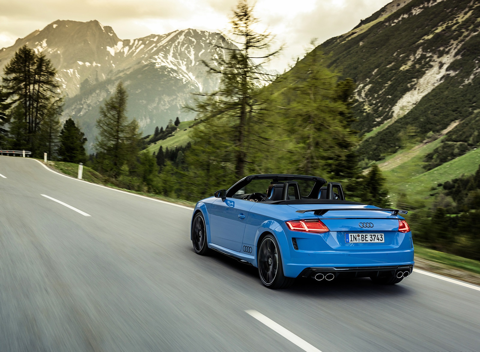 2021 Audi TTS Roadster Competition Plus (Color: Turbo Blue) Rear Three-Quarter Wallpapers (5)