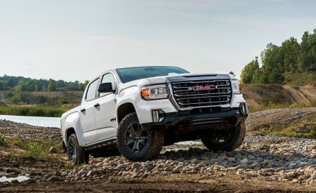 2021 GMC Canyon AT4 Off-Road Performance Edition Front Three-Quarter Wallpapers 450x275 (7)