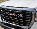 2021 GMC Canyon AT4 Off-Road Performance Edition Grill Wallpapers 150x120 (12)