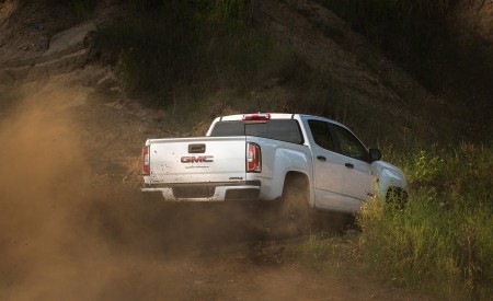 2021 GMC Canyon AT4 Off-Road Performance Edition Off-Road Wallpapers 450x275 (5)