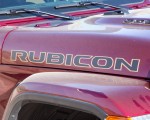2021 Jeep Wrangler Rubicon 392 (Color: Snazzberry Metallic) Badge Wallpapers 150x120 (95)