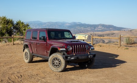 2021 Jeep Wrangler Rubicon 392 (Color: Snazzberry Metallic) Front Three-Quarter Wallpapers 450x275 (89)