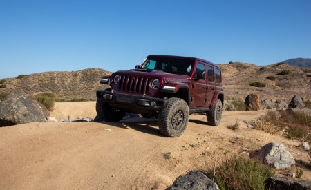 2021 Jeep Wrangler Rubicon 392 (Color: Snazzberry Metallic) Front Wallpapers 450x275 (92)