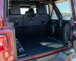 2021 Jeep Wrangler Rubicon 392 (Color: Snazzberry Metallic) Trunk Wallpapers 150x120 (113)