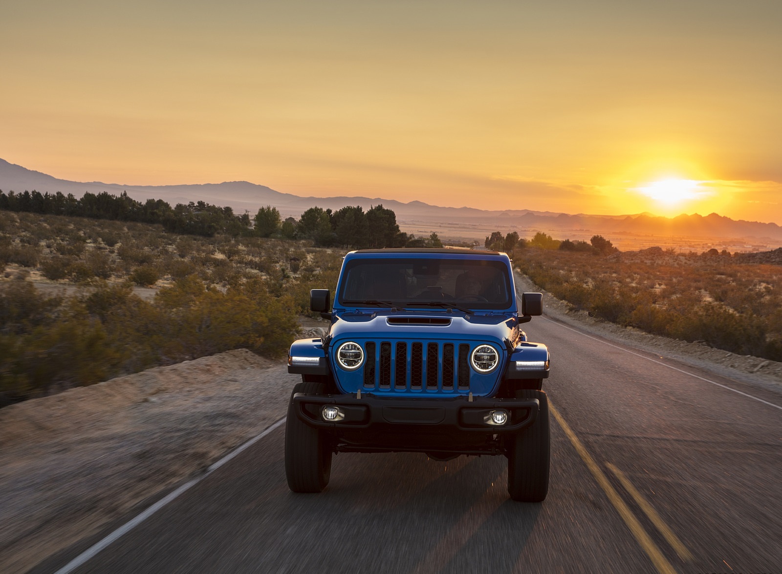 2021 Jeep Wrangler Rubicon 392 Front Wallpapers  (4)