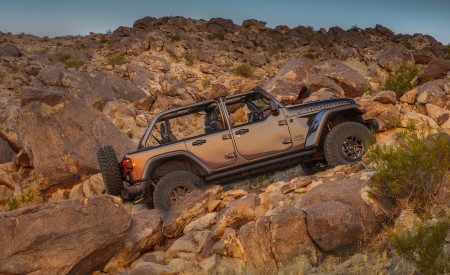 2021 Jeep Wrangler Rubicon 392 Off-Road Wallpapers  450x275 (47)