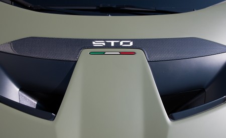 2021 Lamborghini Huracán STO Detail Wallpapers 450x275 (83)