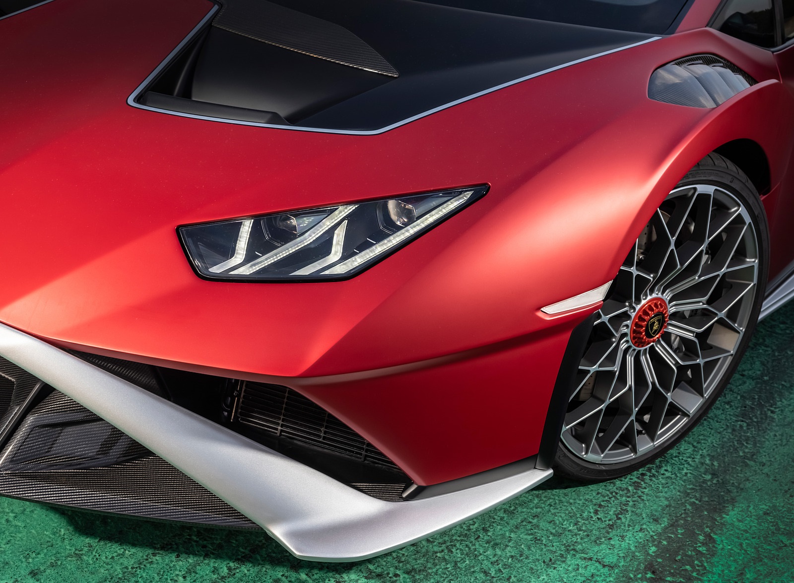 2021 Lamborghini Huracán STO Headlight Wallpapers #34 of 135