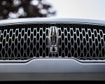 2021 Lincoln Nautilus (Color: Silver Radiance) Grill Wallpapers 150x120 (54)
