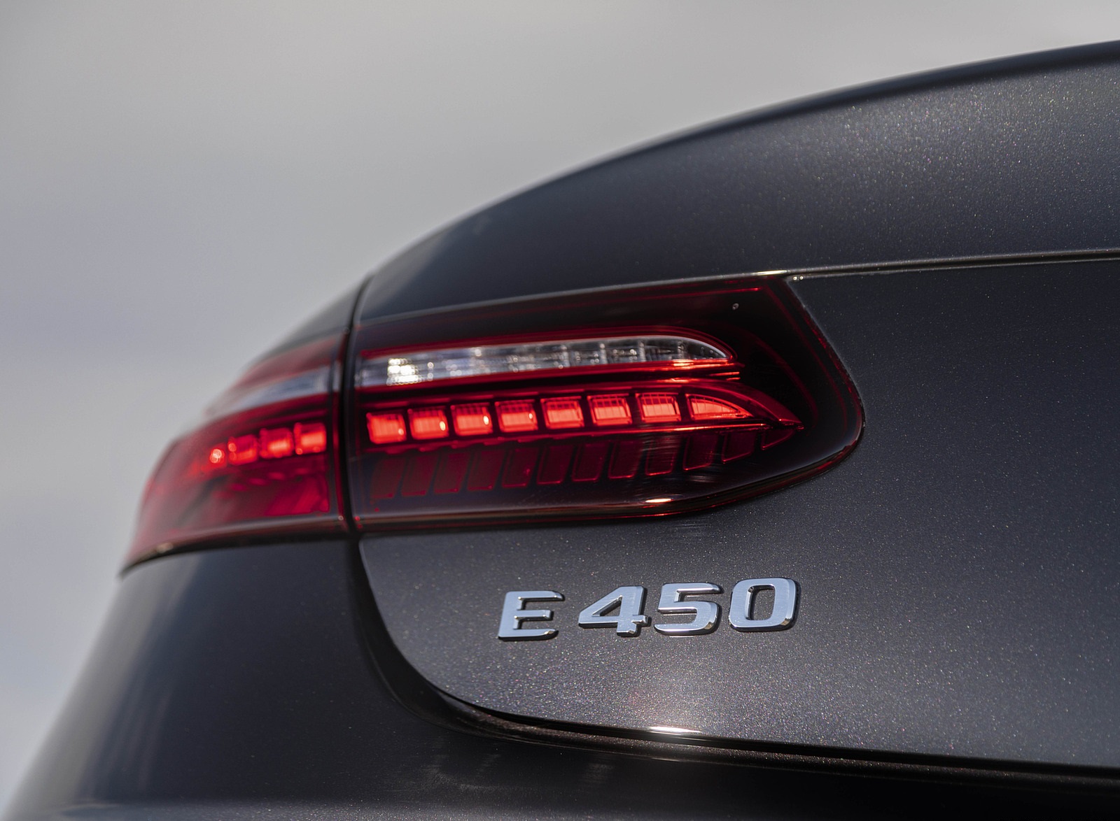 2021 Mercedes-Benz E 450 4MATIC Coupe (US-Spec) Badge Wallpapers #27 of 49