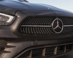 2021 Mercedes-Benz E 450 4MATIC Coupe (US-Spec) Grill Wallpapers 150x120 (26)