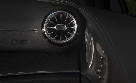 2021 Mercedes-Benz E 450 4MATIC Coupe (US-Spec) Interior Detail Wallpapers 450x275 (41)