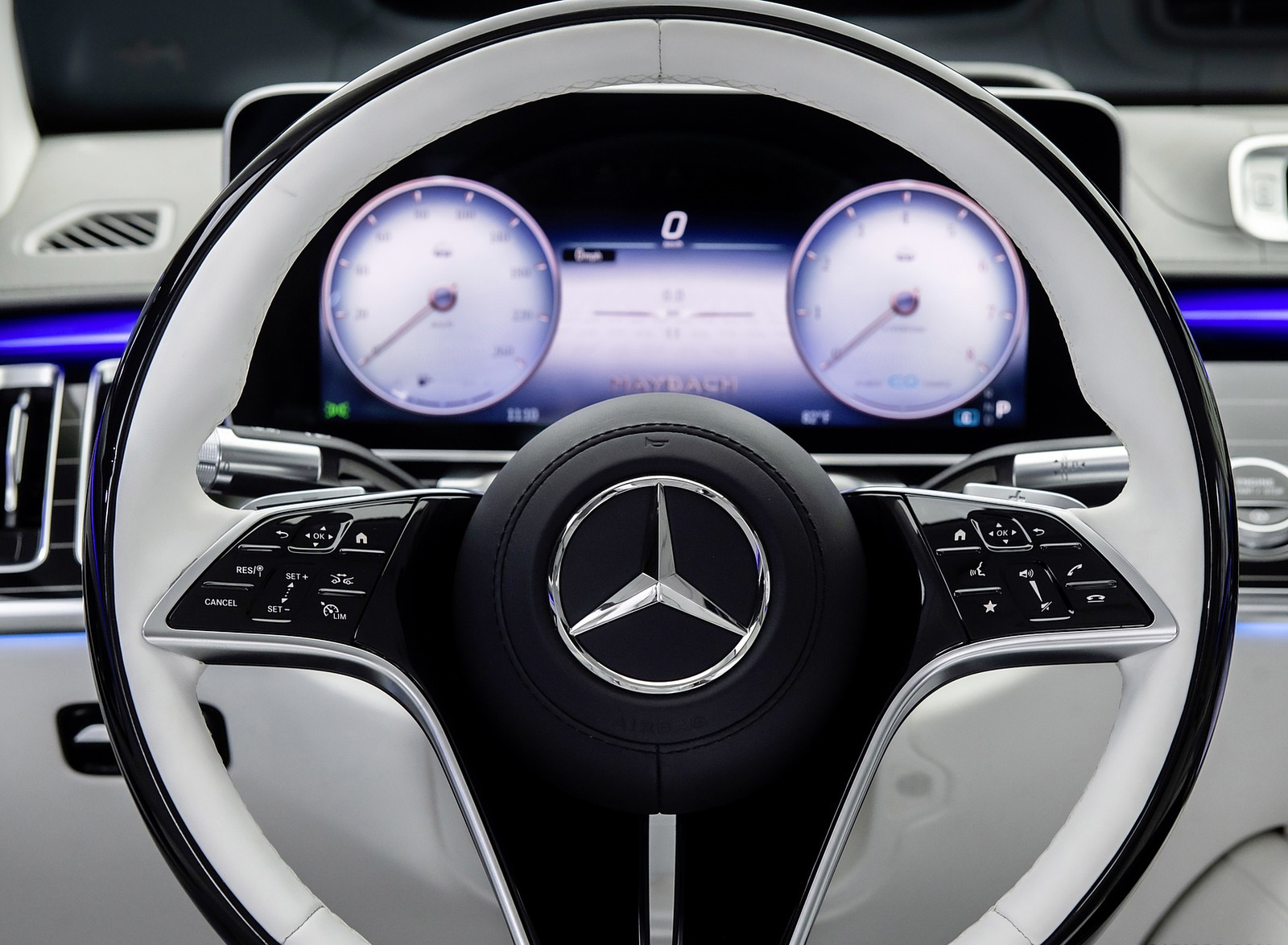 2021 Mercedes-Maybach S-Class (Color: Designo Crystal White / Silver Grey Pearl) Interior Steering Wheel Wallpapers #92 of 149
