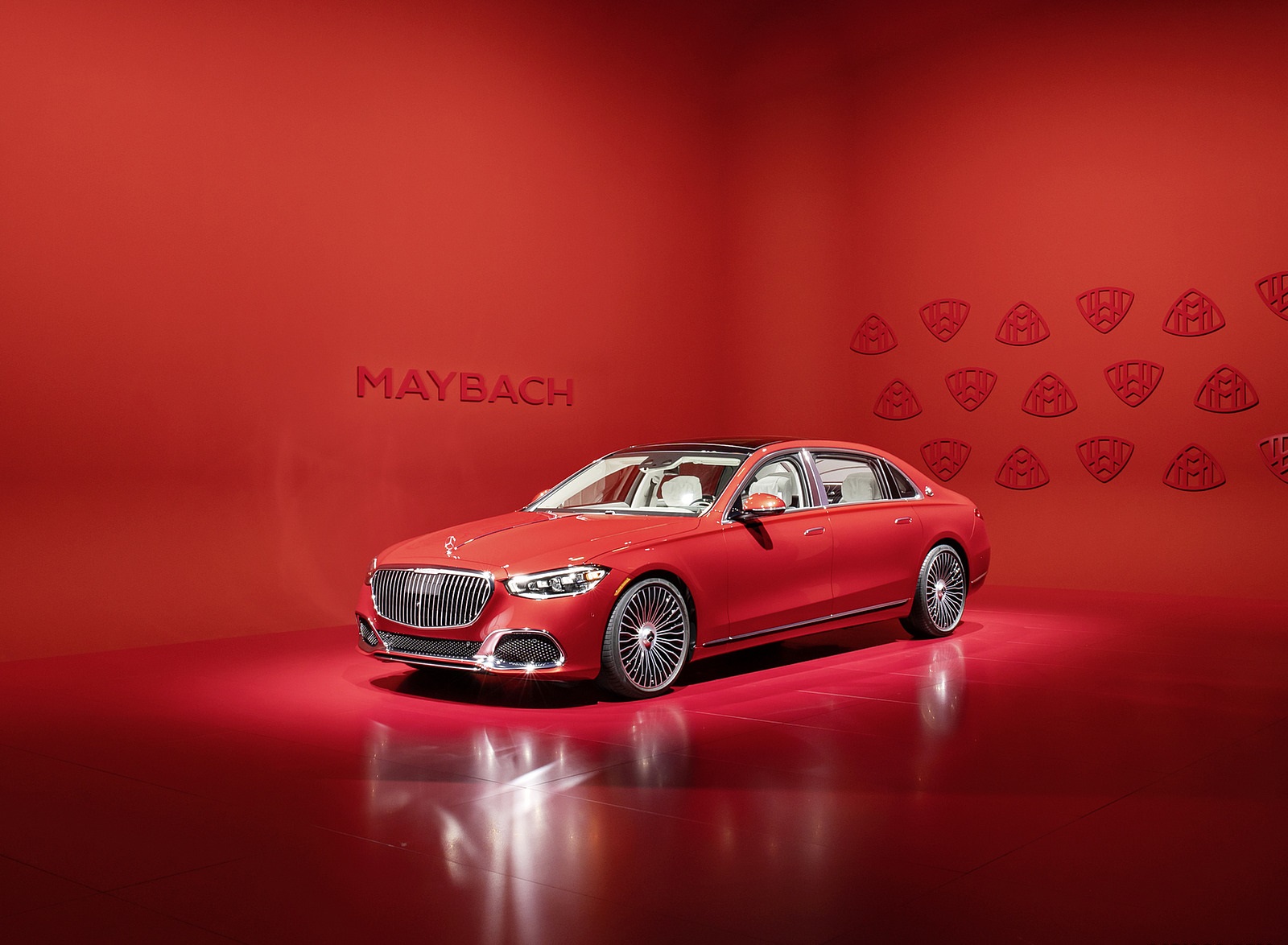 2021 Mercedes-Maybach S-Class (Color: Designo Patagonian Rot Bright) Front Three-Quarter Wallpapers #119 of 149