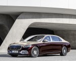 2021 Mercedes-Maybach S-Class (Color: Designo Rubellite Red / Kalahari Gold) Front Three-Quarter Wallpapers 150x120 (14)