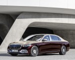 2021 Mercedes-Maybach S-Class (Color: Designo Rubellite Red / Kalahari Gold) Front Three-Quarter Wallpapers 150x120