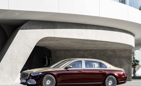 2021 Mercedes-Maybach S-Class (Color: Designo Rubellite Red / Kalahari Gold) Side Wallpapers  450x275 (21)