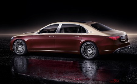 2021 Mercedes-Maybach S-Class (Color: Designo Rubellite Red / Kalahari Gold) Side Wallpapers 450x275 (34)