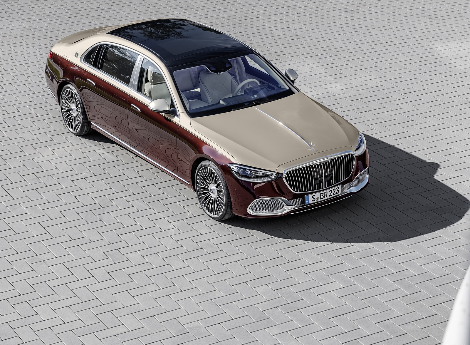 2021 Mercedes-Maybach S-Class (Color: Designo Rubellite Red / Kalahari Gold) Top Wallpapers  #23 of 149