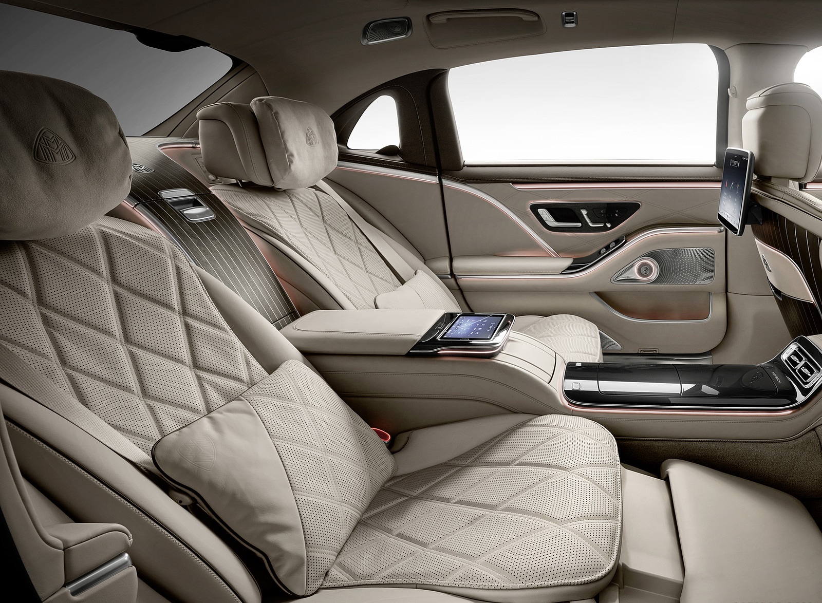 2021 Mercedes-Maybach S-Class (Leather Nappa macchiato beige bronze brown pearl) Interior Rear Seats Wallpapers #68 of 149