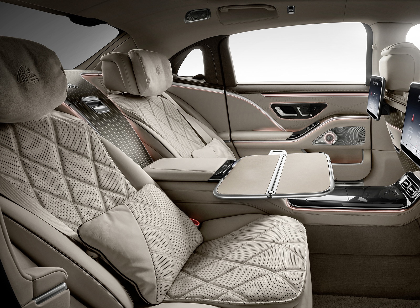 2021 Mercedes-Maybach S-Class (Leather Nappa macchiato beige bronze brown pearl) Interior Rear Seats Wallpapers #69 of 149