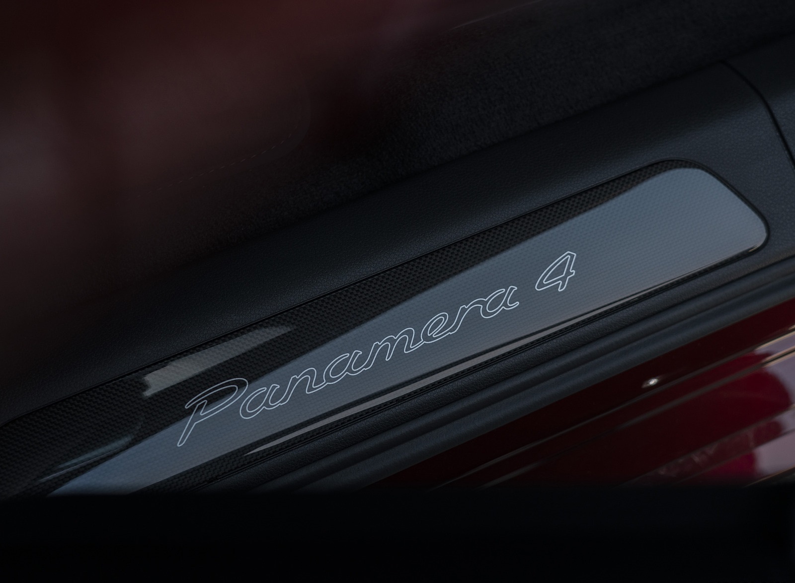 2021 Porsche Panamera 4 E-Hybrid (Color: Cherry Metallic) Door Sill Wallpapers #37 of 38
